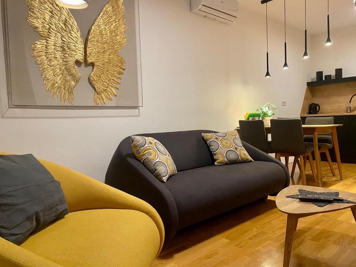 Studio Apartman Krila Wings- Parking In Garage Zagreb Exterior foto